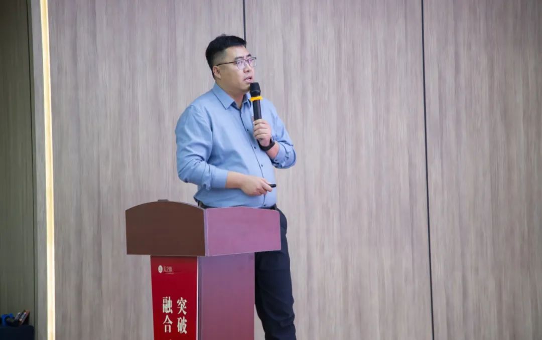 1-25021Q6092T40 首页- 尊龙集团中国官方网站